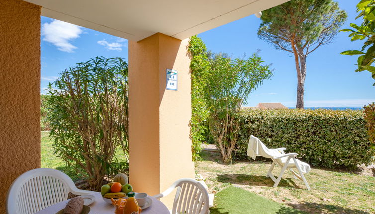 Photo 1 - 1 bedroom Apartment in Saint-Raphaël with swimming pool and garden