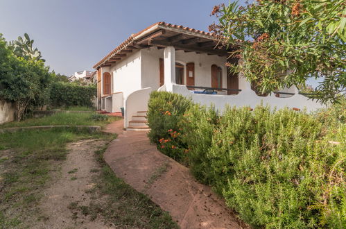 Photo 19 - Maison de 2 chambres à Valledoria avec jardin et vues à la mer