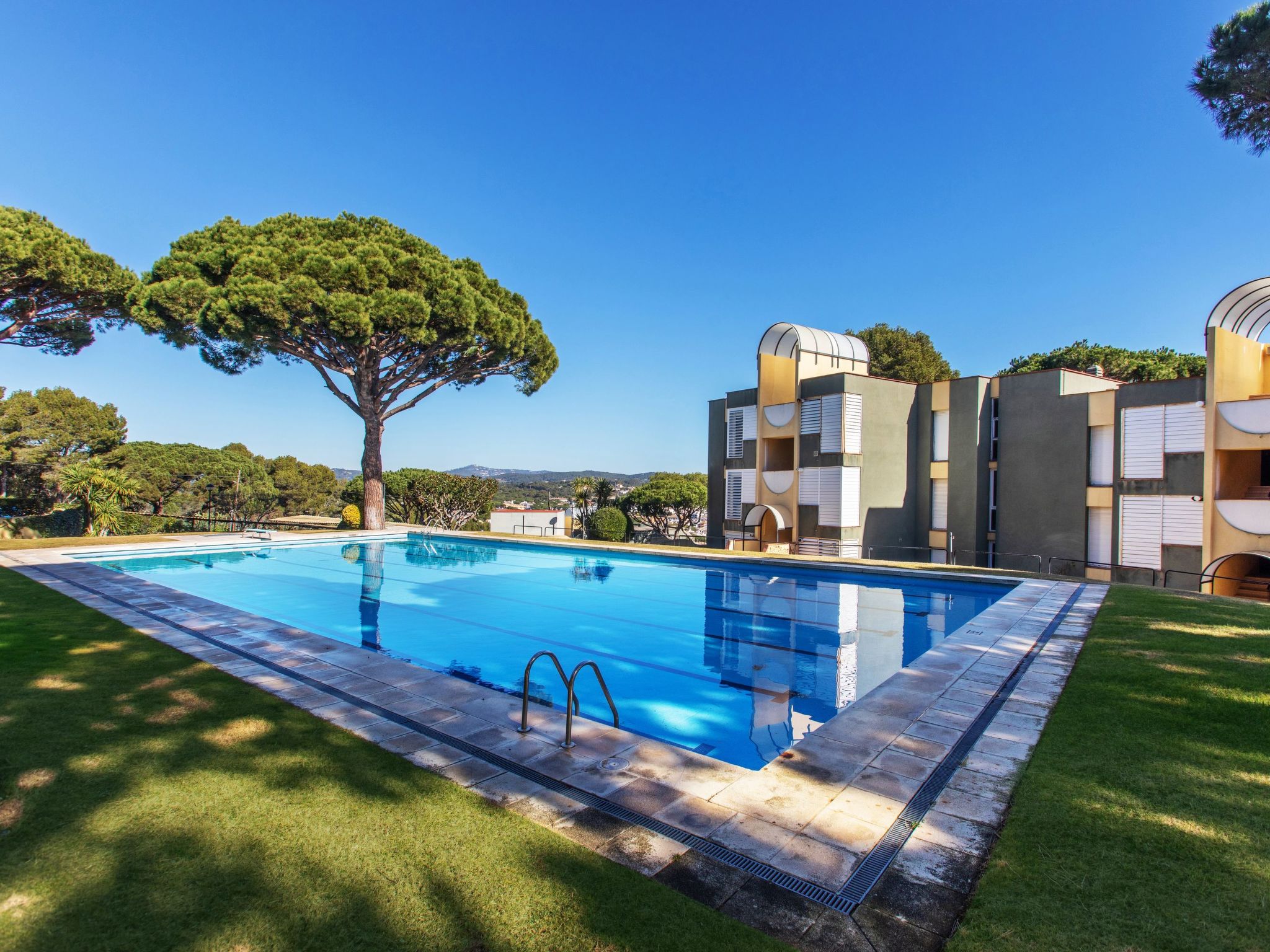 Photo 20 - 2 bedroom Apartment in Palafrugell with swimming pool and sea view