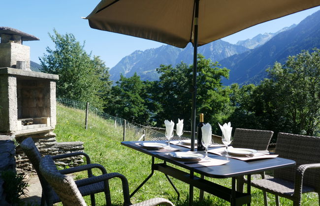 4 bedroom House in Acquarossa with garden - Photo 9