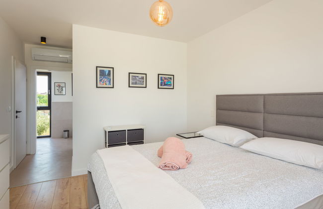 Casa de 4 quartos em Novigrad com piscina privada e jardim - Foto 15