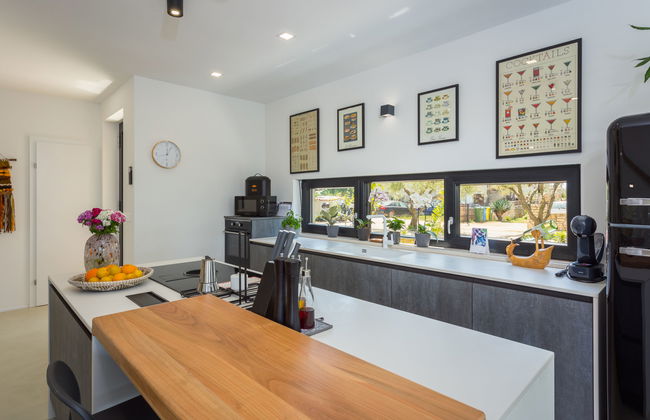Casa de 4 quartos em Novigrad com piscina privada e jardim - Foto 13