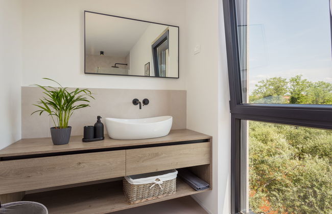 Casa de 4 quartos em Novigrad com piscina privada e jardim - Foto 5