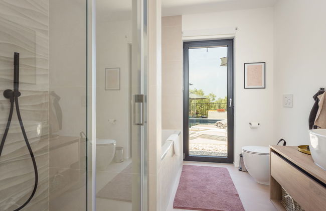 Casa de 4 quartos em Novigrad com piscina privada e jardim - Foto 17