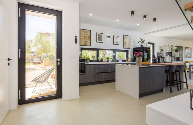 Casa de 4 quartos em Novigrad com piscina privada e jardim - Foto 12