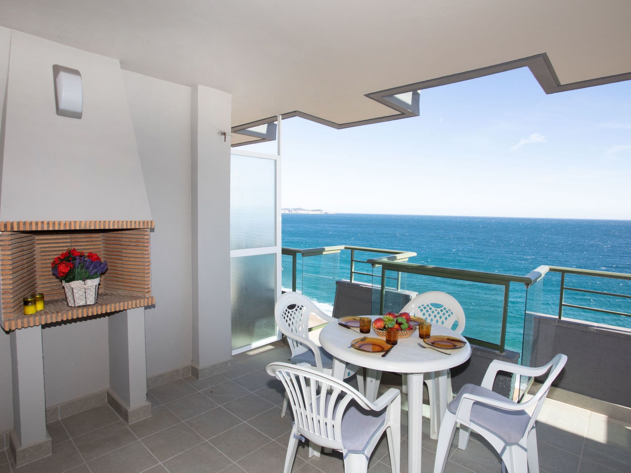 Photo 2 - 2 bedroom Apartment in Castell-Platja d'Aro with terrace