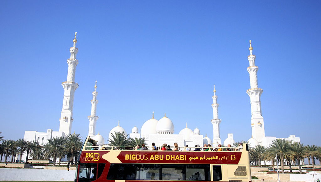Big Bus Abu Dhabi Hop-on Hop-off Tour - Foto 1