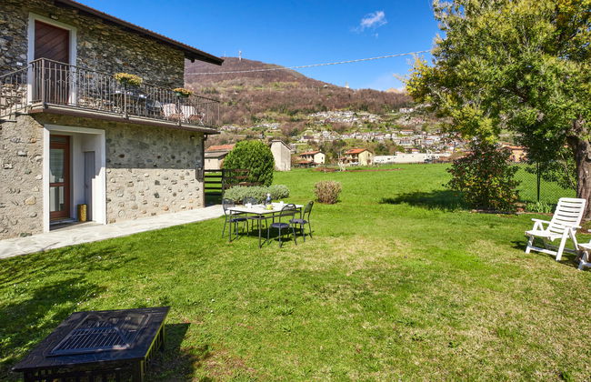 Apartment mit 3 Schlafzimmern in Gravedona ed Uniti mit garten - Foto 22