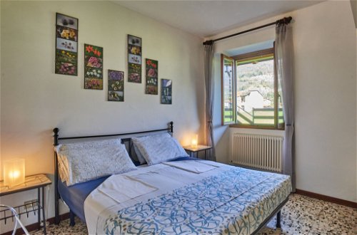 Foto 13 - Appartamento con 2 camere da letto a Gravedona ed Uniti con giardino e vista sulle montagne