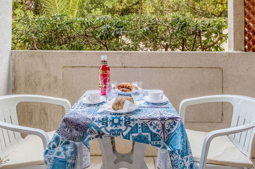 Photo 2 - Appartement en Saint-Cyr-sur-Mer avec terrasse et vues à la mer