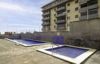 Foto 1 - Apartamento de 2 habitaciones en La Ràpita con piscina y vistas al mar