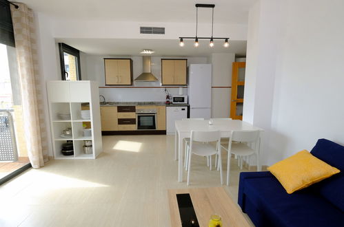 Foto 6 - Apartamento de 2 habitaciones en La Ràpita con piscina y vistas al mar