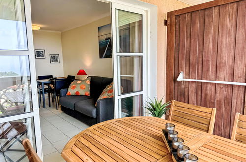 Foto 4 - Apartamento de 1 quarto em Saint-Raphaël com piscina e jardim