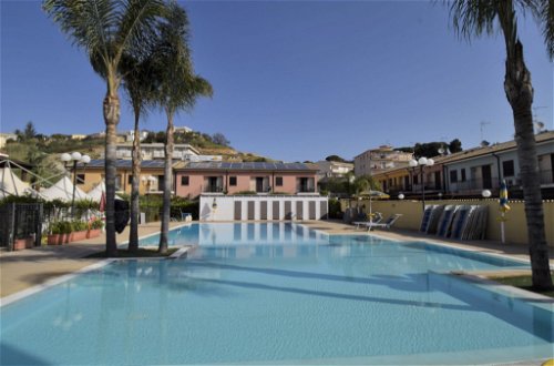 Foto 3 - Apartamento de 1 habitación en Porto Empedocle con piscina
