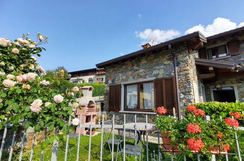 Foto 1 - Haus mit 1 Schlafzimmer in Colico mit schwimmbad und blick auf die berge