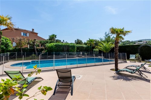 Foto 23 - Casa de 4 quartos em Fréjus com piscina privada e vistas do mar
