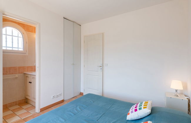 Casa de 5 quartos em Fréjus com piscina privada e jardim - Foto 14