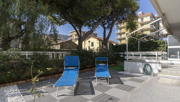 Appartement de 2 chambres à Andora avec jardin et terrasse - Photo 2