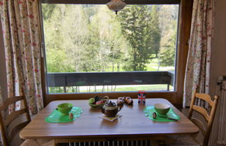 Photo 3 - Appartement de 1 chambre à Chamonix-Mont-Blanc avec vues sur la montagne