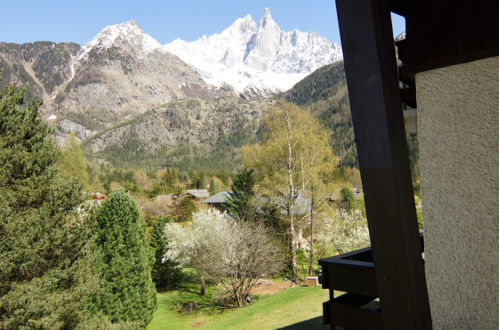 Foto 12 - Apartment mit 1 Schlafzimmer in Chamonix-Mont-Blanc mit blick auf die berge