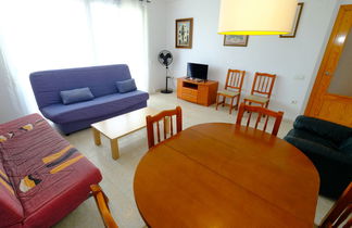 Photo 3 - 3 bedroom Apartment in Alcanar with swimming pool and sea view