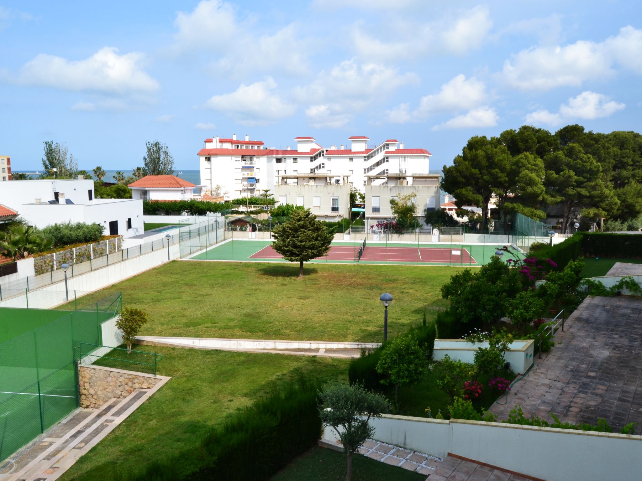 Foto 13 - Appartamento con 3 camere da letto a Alcanar con piscina e vista mare