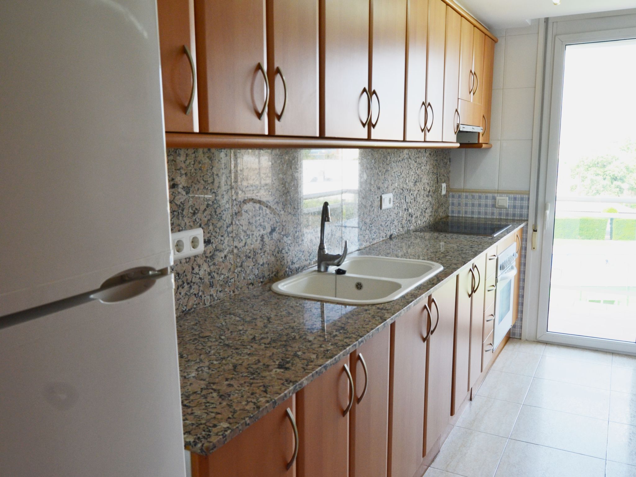 Foto 5 - Apartamento de 3 habitaciones en Alcanar con piscina y jardín