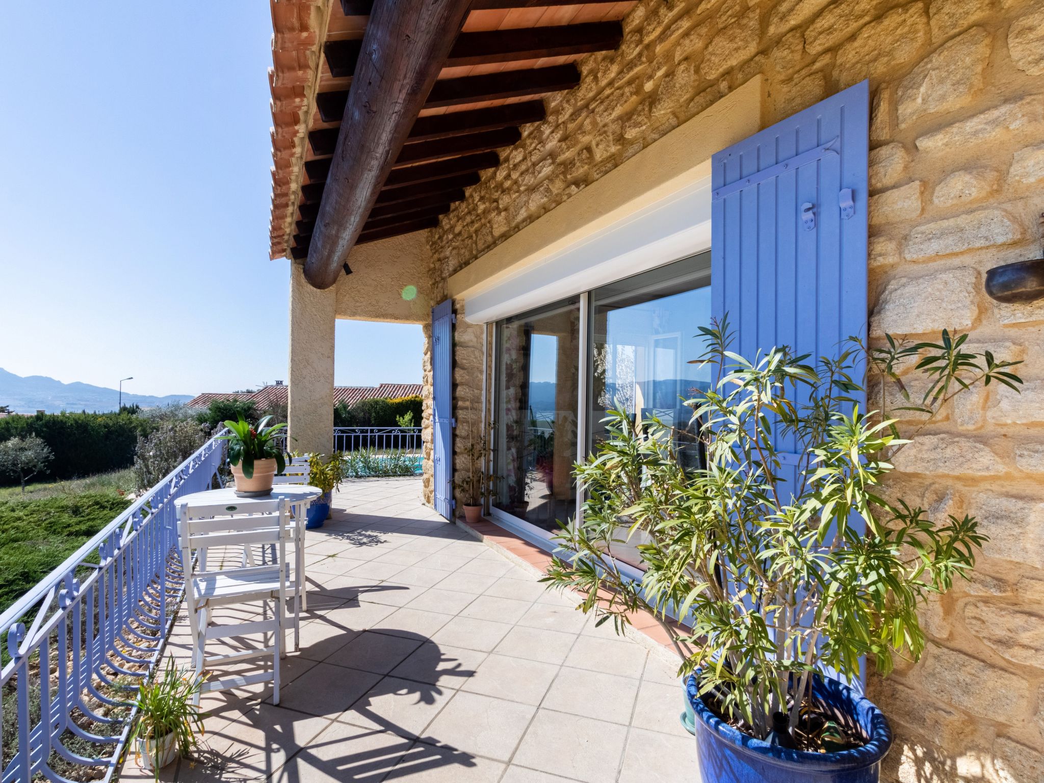 Photo 2 - Maison de 2 chambres à Rasteau avec piscine privée et jardin