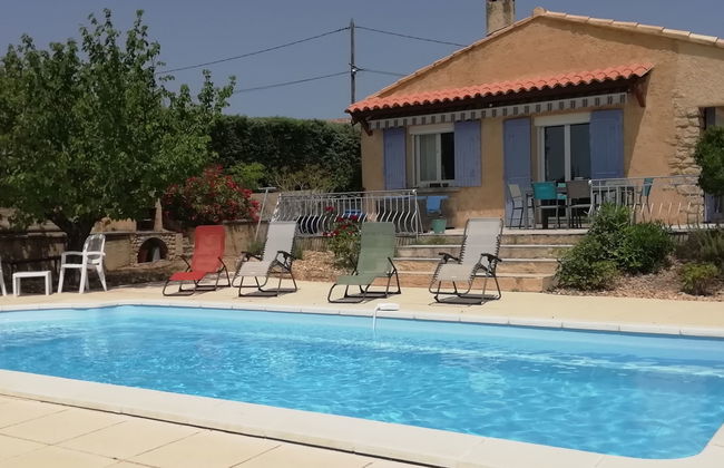 Casa de 3 quartos em Rasteau com piscina privada e jardim - Foto 1