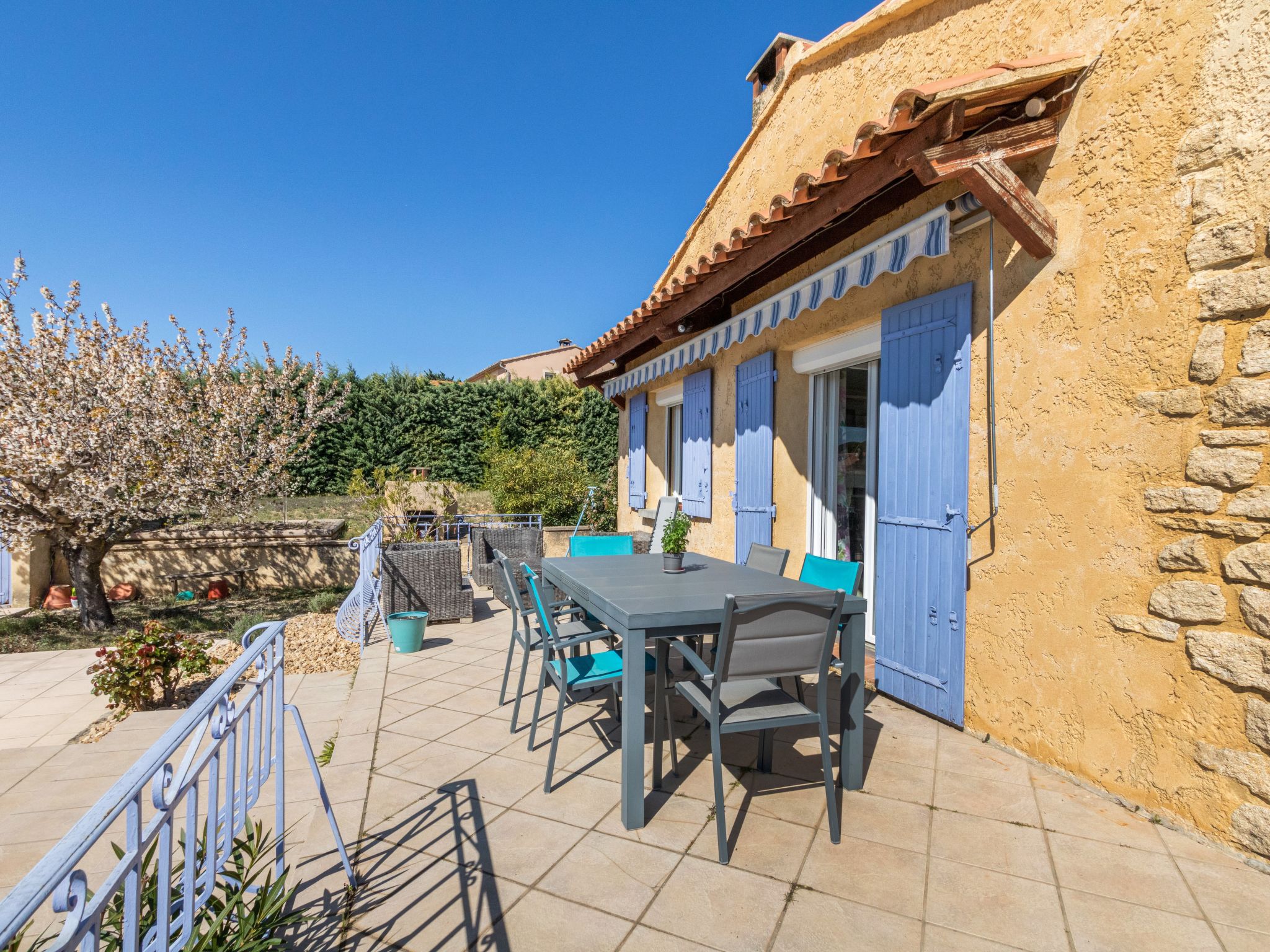 Photo 27 - Maison de 2 chambres à Rasteau avec piscine privée et jardin