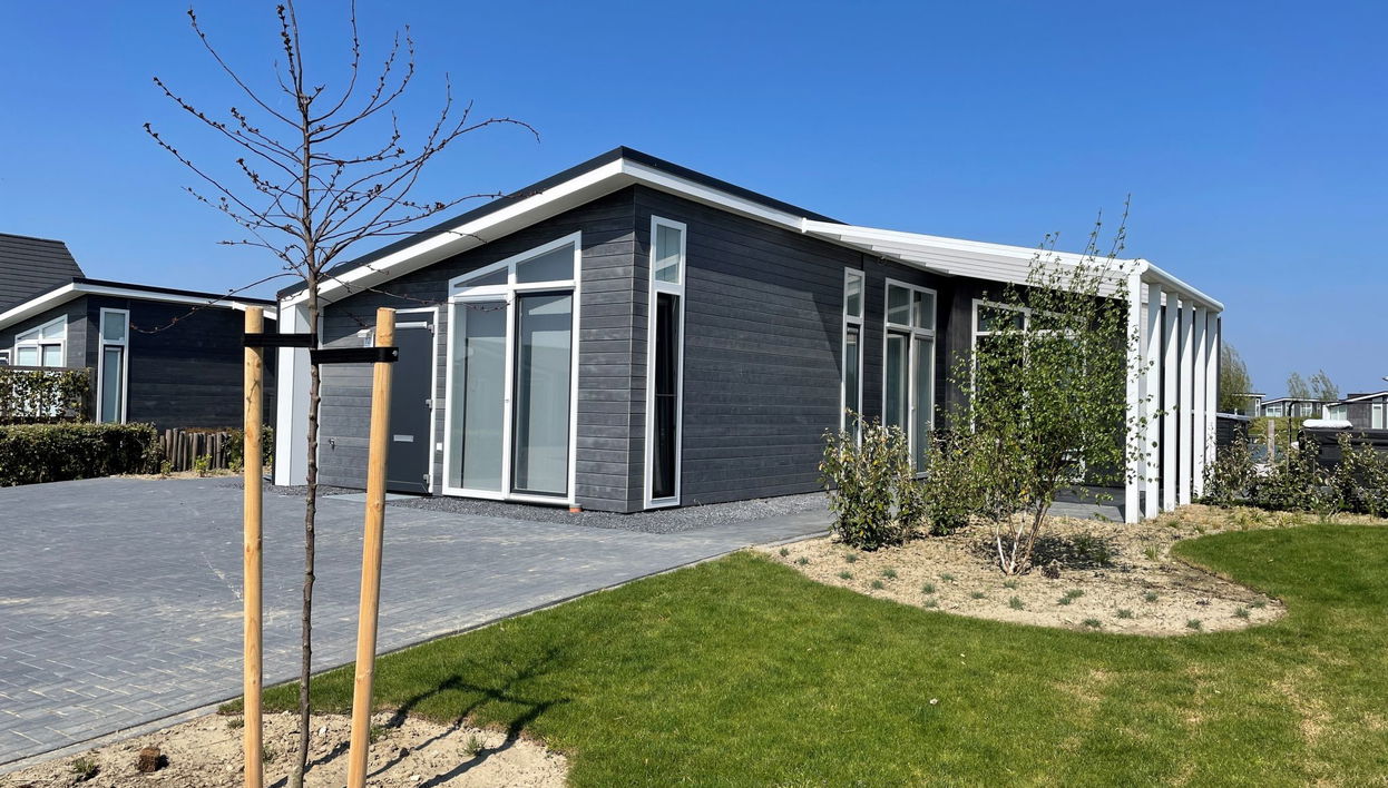 Casa de 4 quartos em Wemeldinge com jardim e terraço - Foto 1