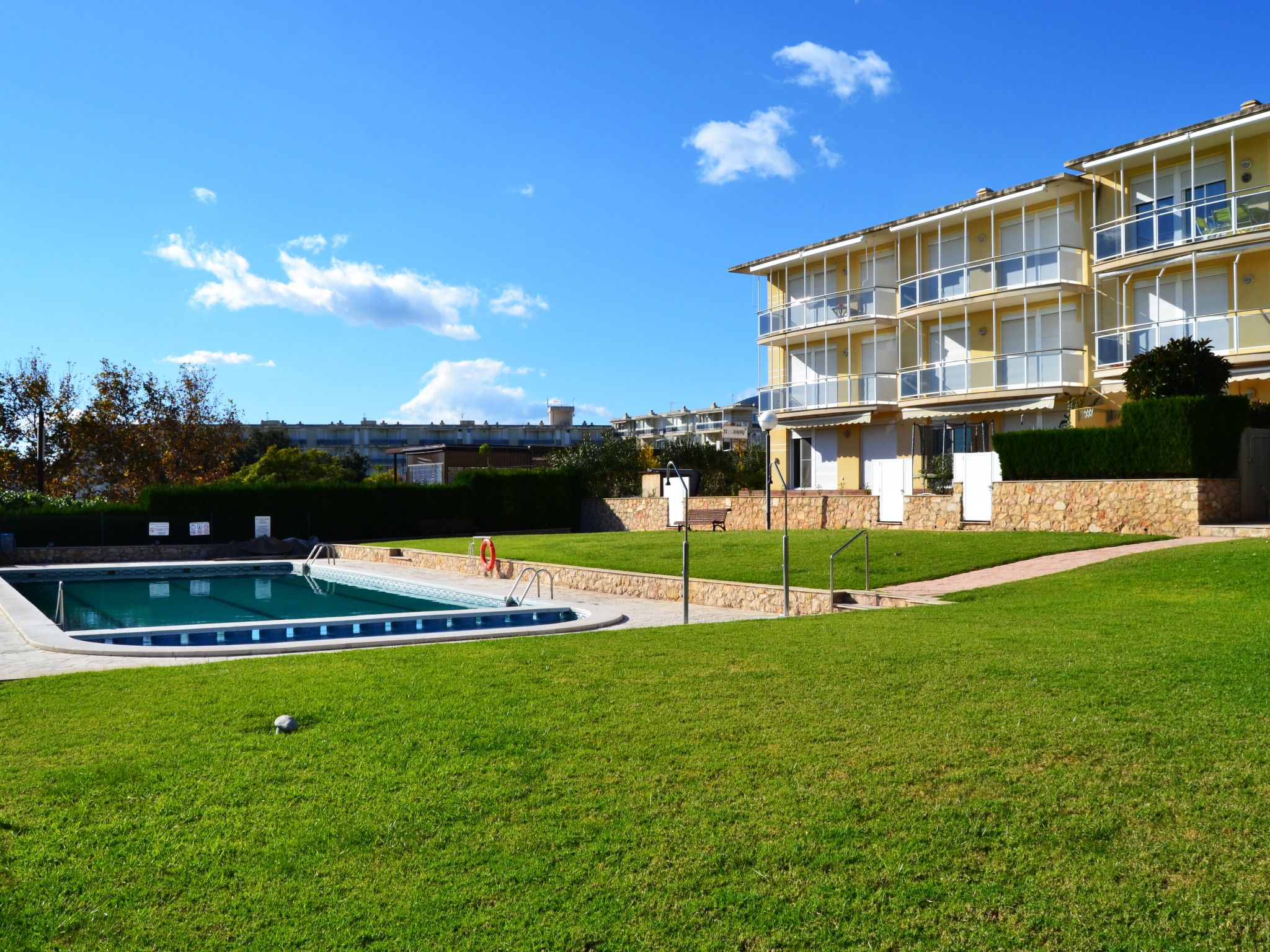 Foto 1 - Appartamento con 3 camere da letto a La Ràpita con piscina e giardino