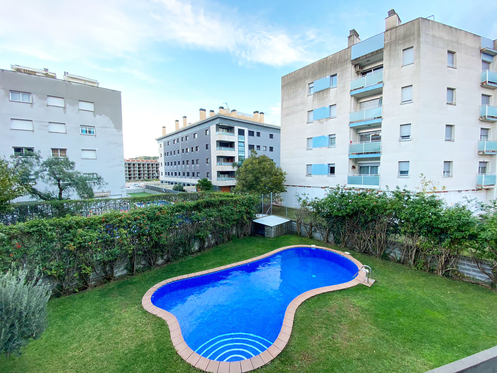 Foto 1 - Appartamento con 1 camera da letto a Lloret de Mar con piscina e vista mare