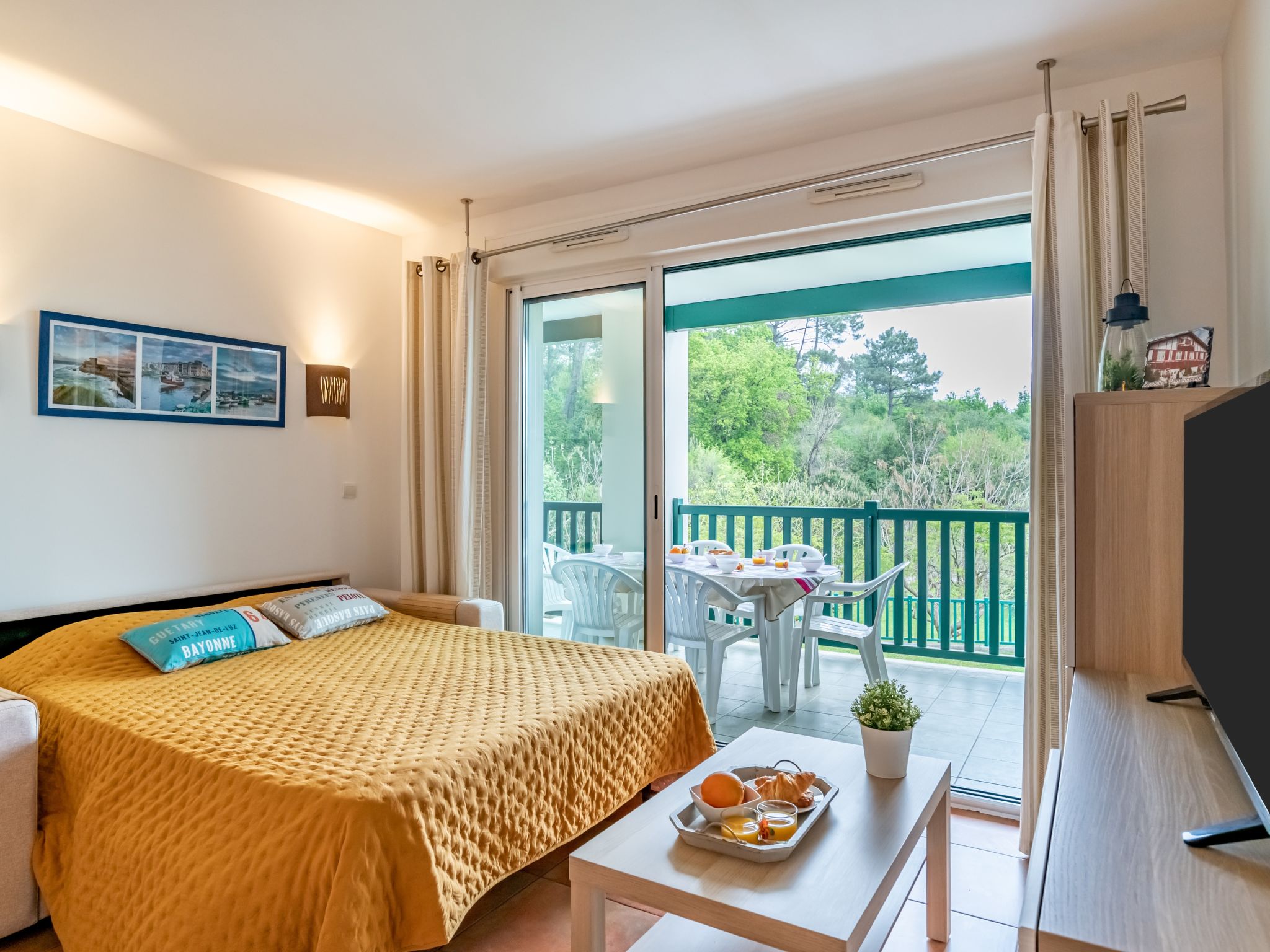 Photo 8 - Appartement de 2 chambres à Saint-Jean-de-Luz avec piscine et jardin