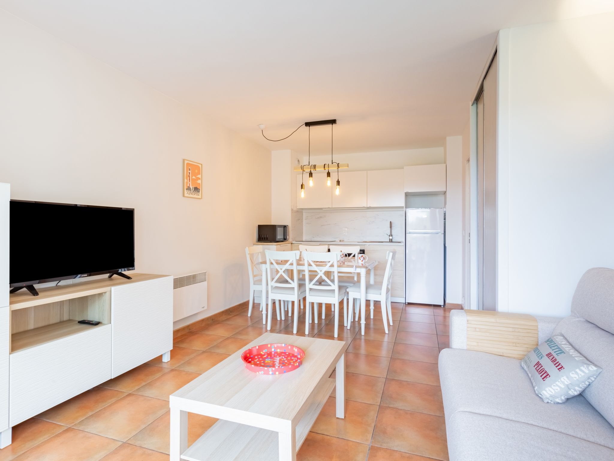 Photo 13 - 2 bedroom Apartment in Saint-Jean-de-Luz with swimming pool and garden