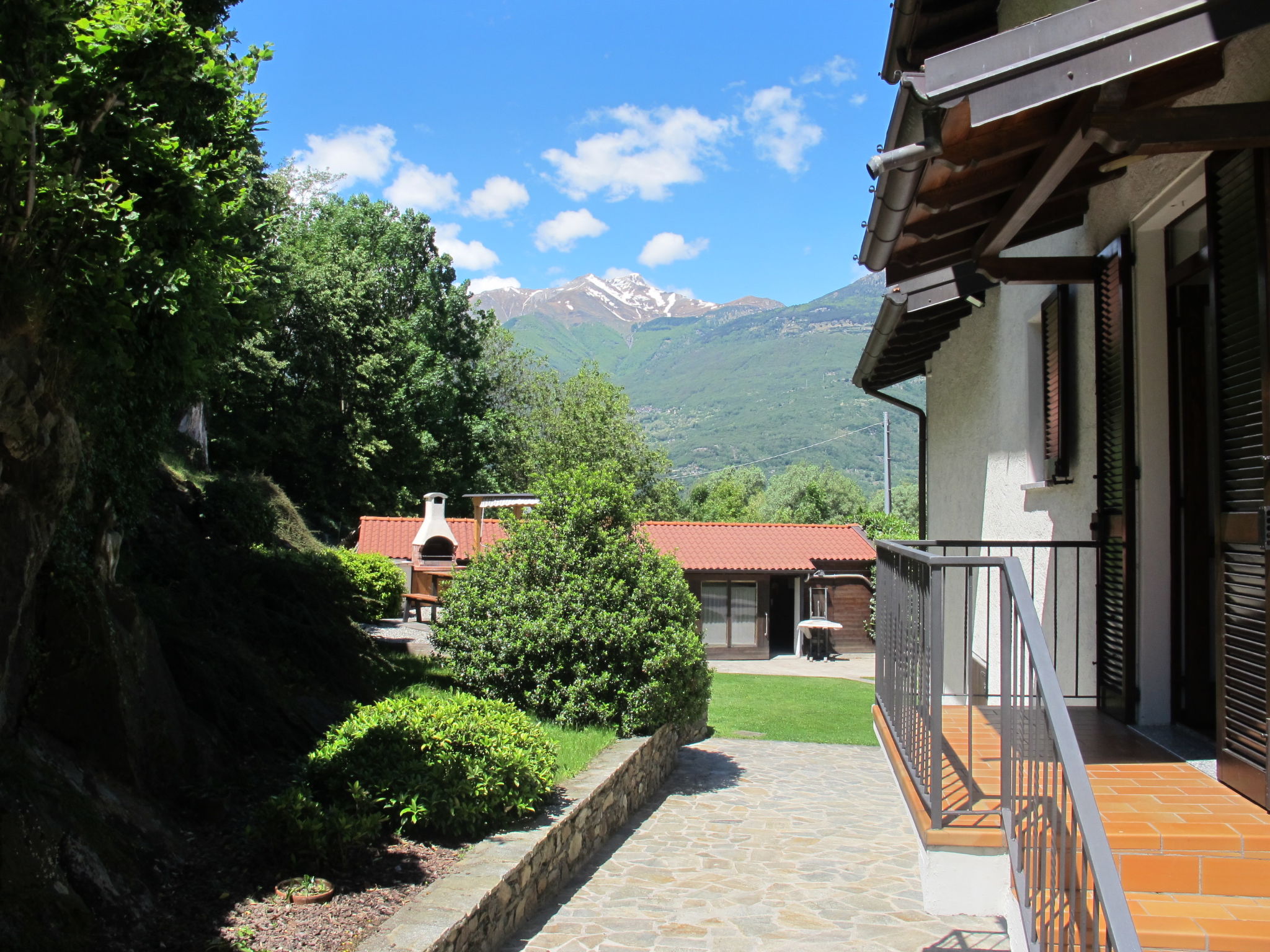 Foto 31 - Casa de 3 habitaciones en Gera Lario con piscina privada y vistas a la montaña