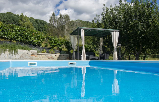 5 bedroom House in Villa Collemandina with private pool and garden - Photo 17