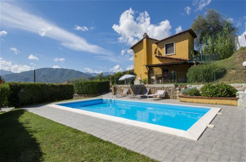 Foto 4 - Haus mit 4 Schlafzimmern in Villa Collemandina mit privater pool und garten
