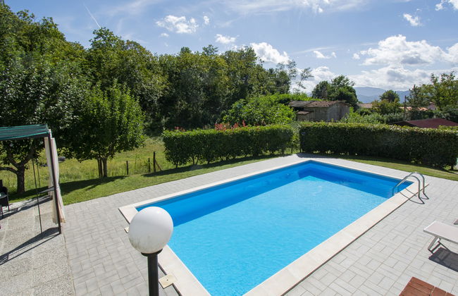 5 bedroom House in Villa Collemandina with private pool and garden - Photo 6