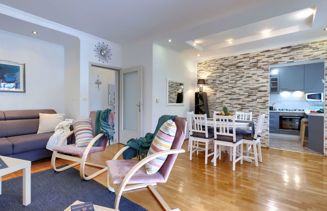 Apartamento de 2 quartos em Umag com jardim e terraço - Foto 9