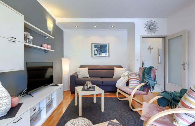 Apartamento de 2 quartos em Umag com jardim e terraço - Foto 10