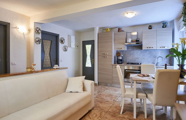 Apartamento de 2 quartos em Verceia com jardim - Foto 3