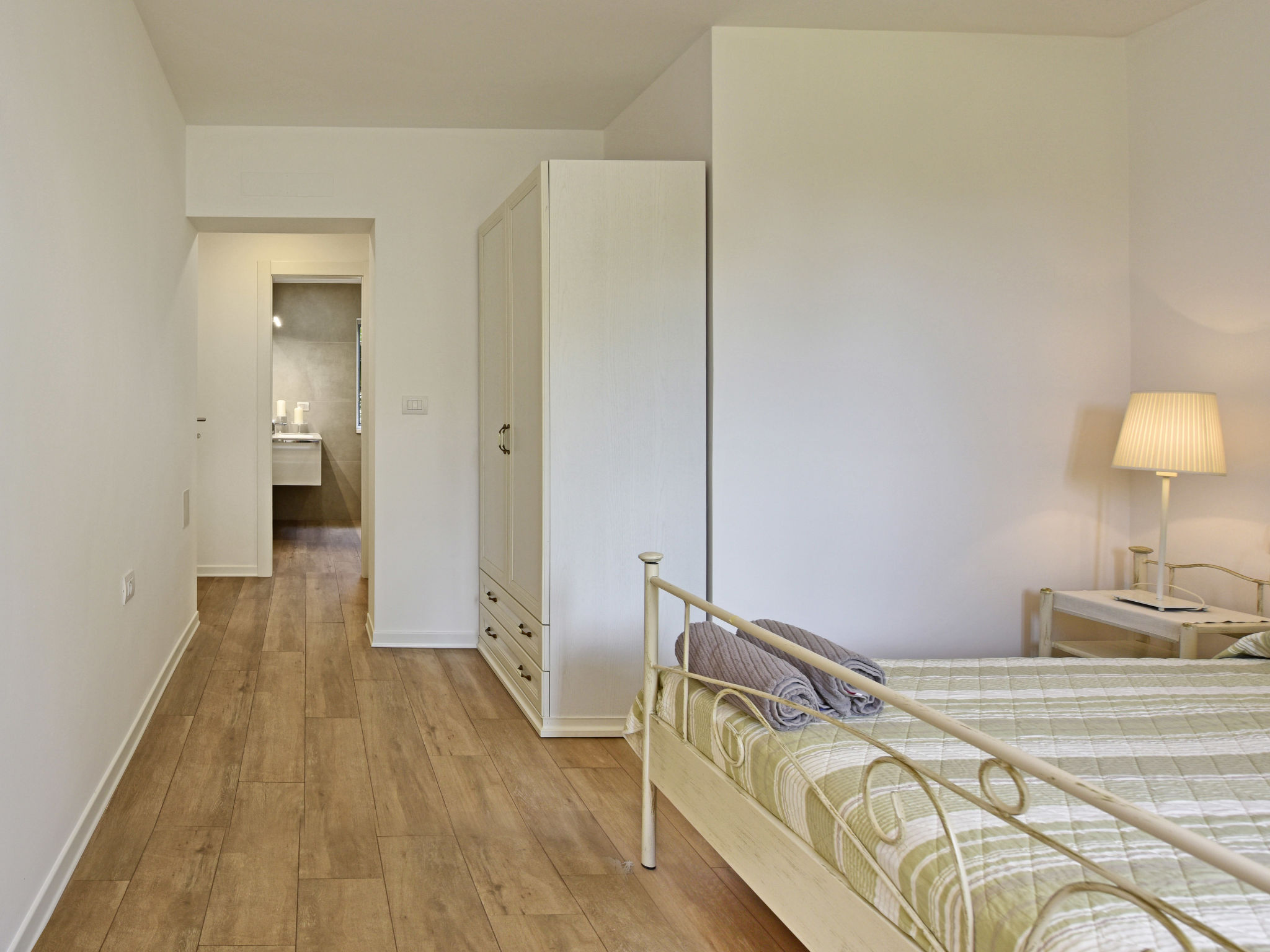 Foto 17 - Appartamento con 2 camere da letto a Kaštelir-Labinci con piscina e vista mare