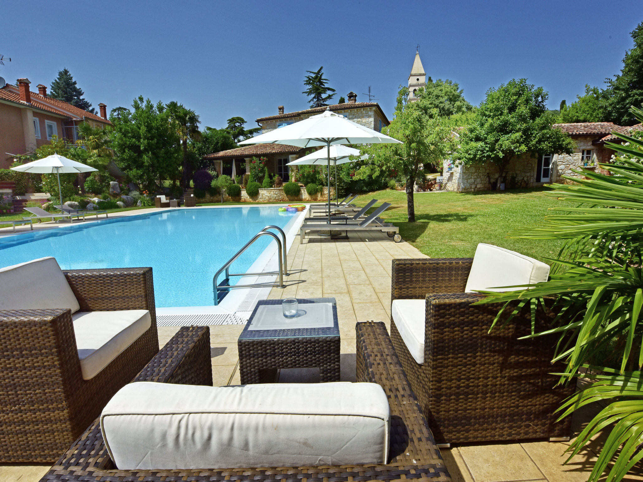 Foto 28 - Apartamento de 2 quartos em Kaštelir-Labinci com piscina e vistas do mar