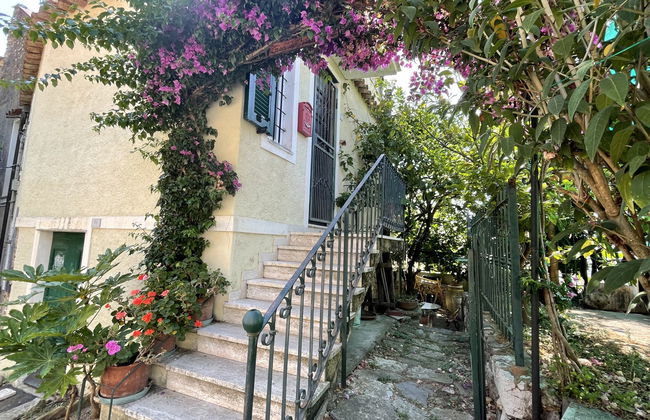Casa de 2 quartos em Pietra Ligure com jardim - Foto 1