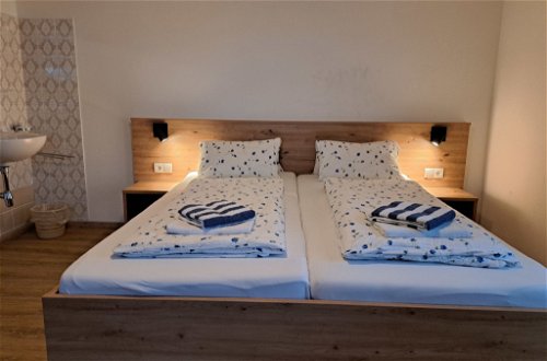 Foto 27 - Appartamento con 2 camere da letto a Finkenberg con terrazza e vista sulle montagne