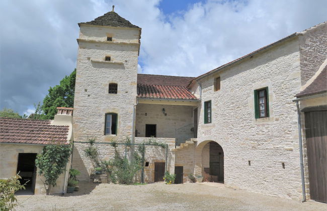 Casa de 3 quartos em Nuzéjouls com piscina privada e jardim - Foto 22