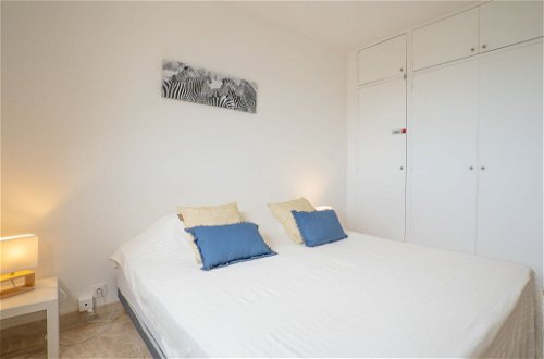Foto 12 - Apartamento de 2 habitaciones en Hyères con vistas al mar