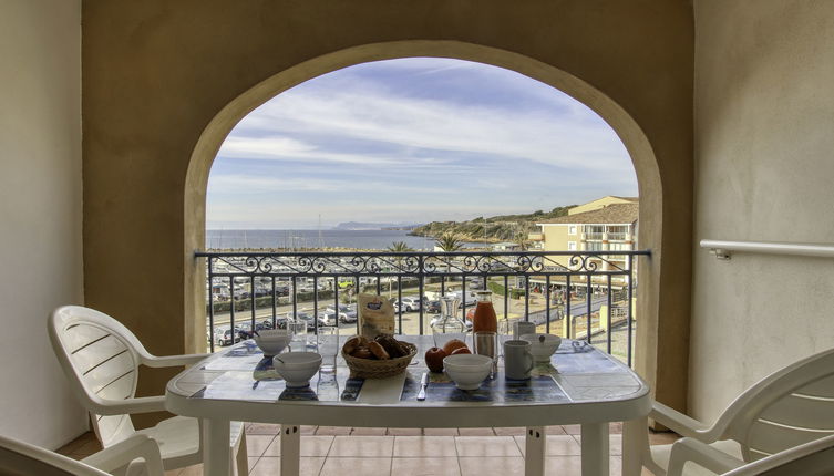 Photo 1 - Appartement de 2 chambres à Six-Fours-les-Plages avec piscine et terrasse