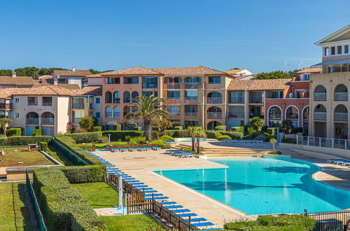 Photo 1 - Appartement de 2 chambres à Six-Fours-les-Plages avec piscine et terrasse